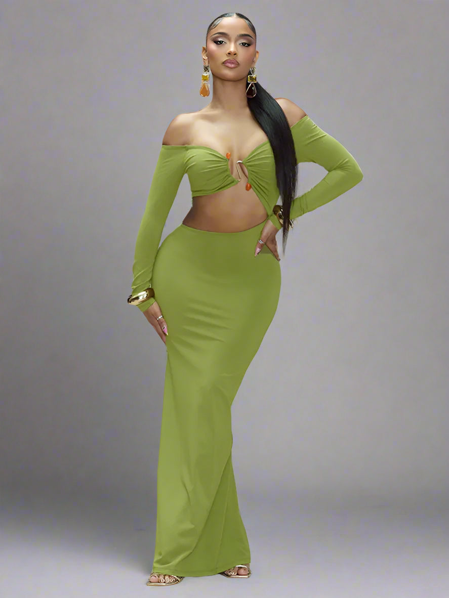 LONG SLEEVE GREEN MAXI DRESS